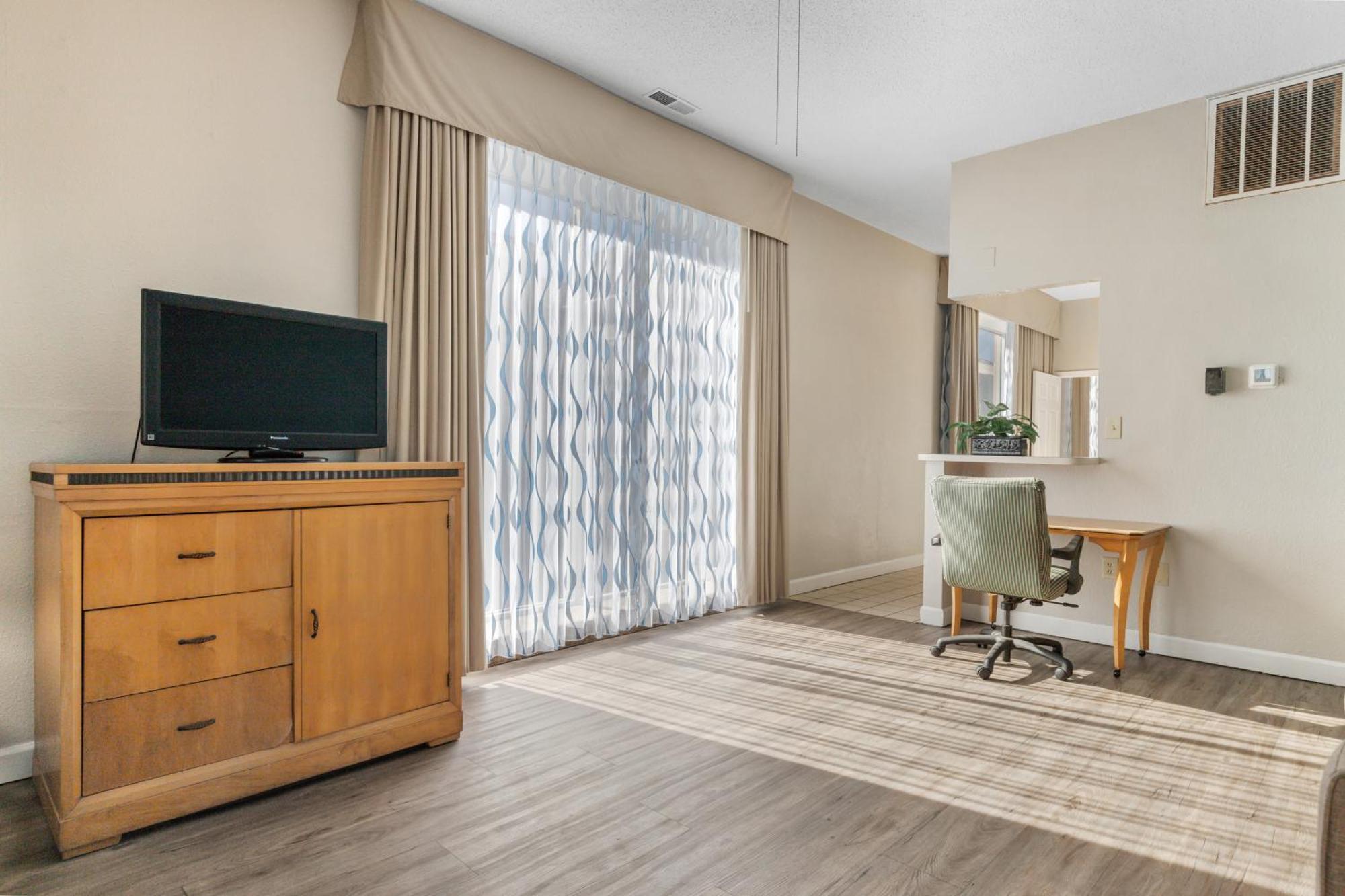 Ocean Crest Inn And Suites เมอร์เทิลบีช ห้อง รูปภาพ