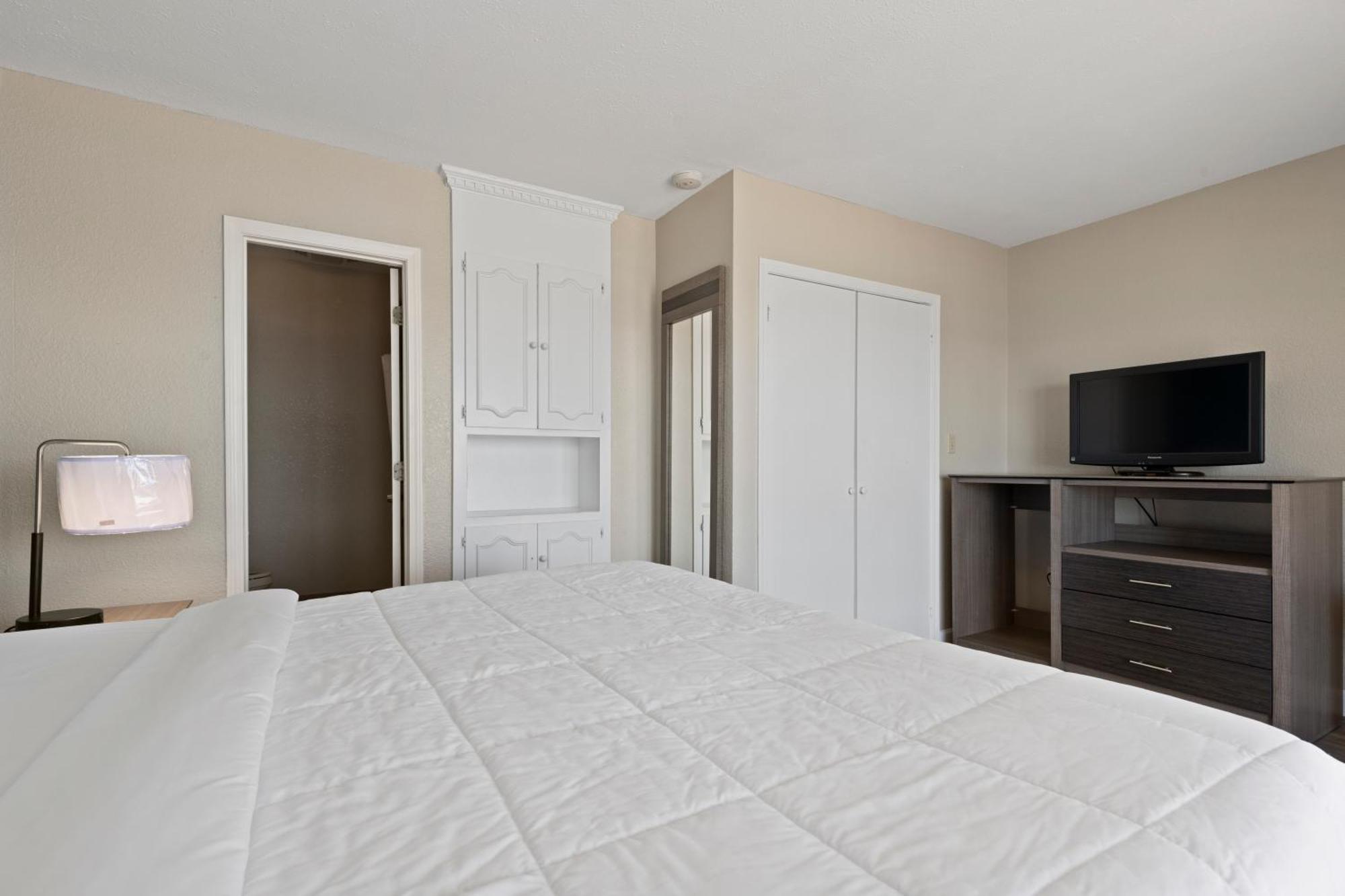 Ocean Crest Inn And Suites เมอร์เทิลบีช ห้อง รูปภาพ